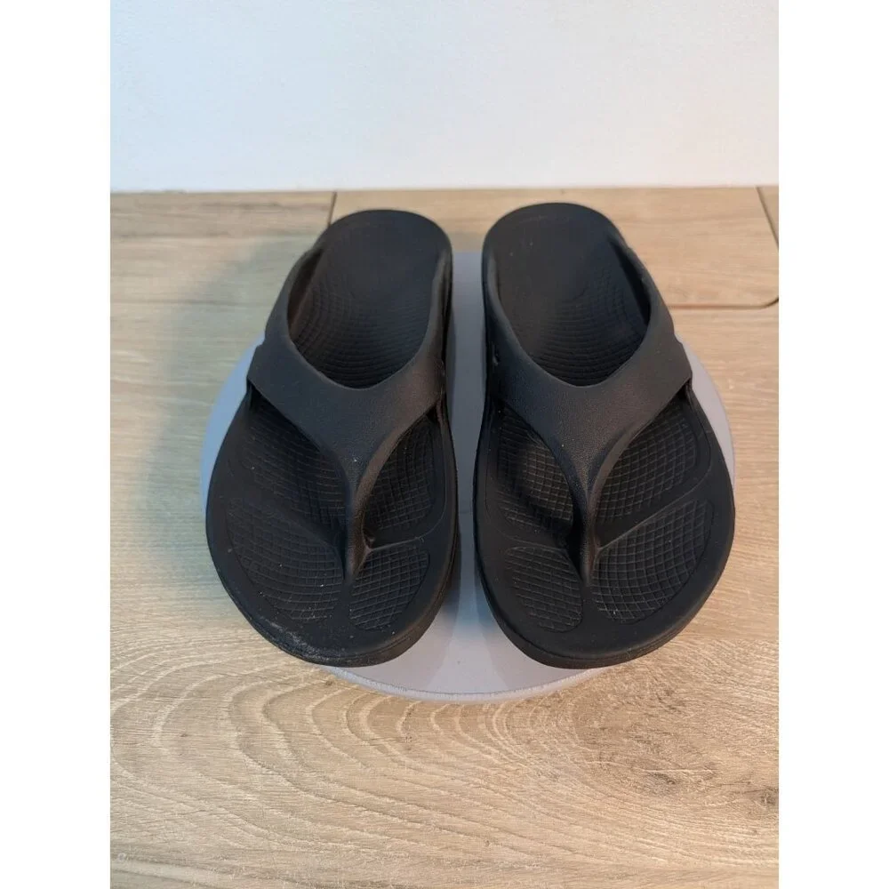 OOFOS Mens OORIGINAL Sandal Slide Flip Flop Thong Black Casual Size M5 W7